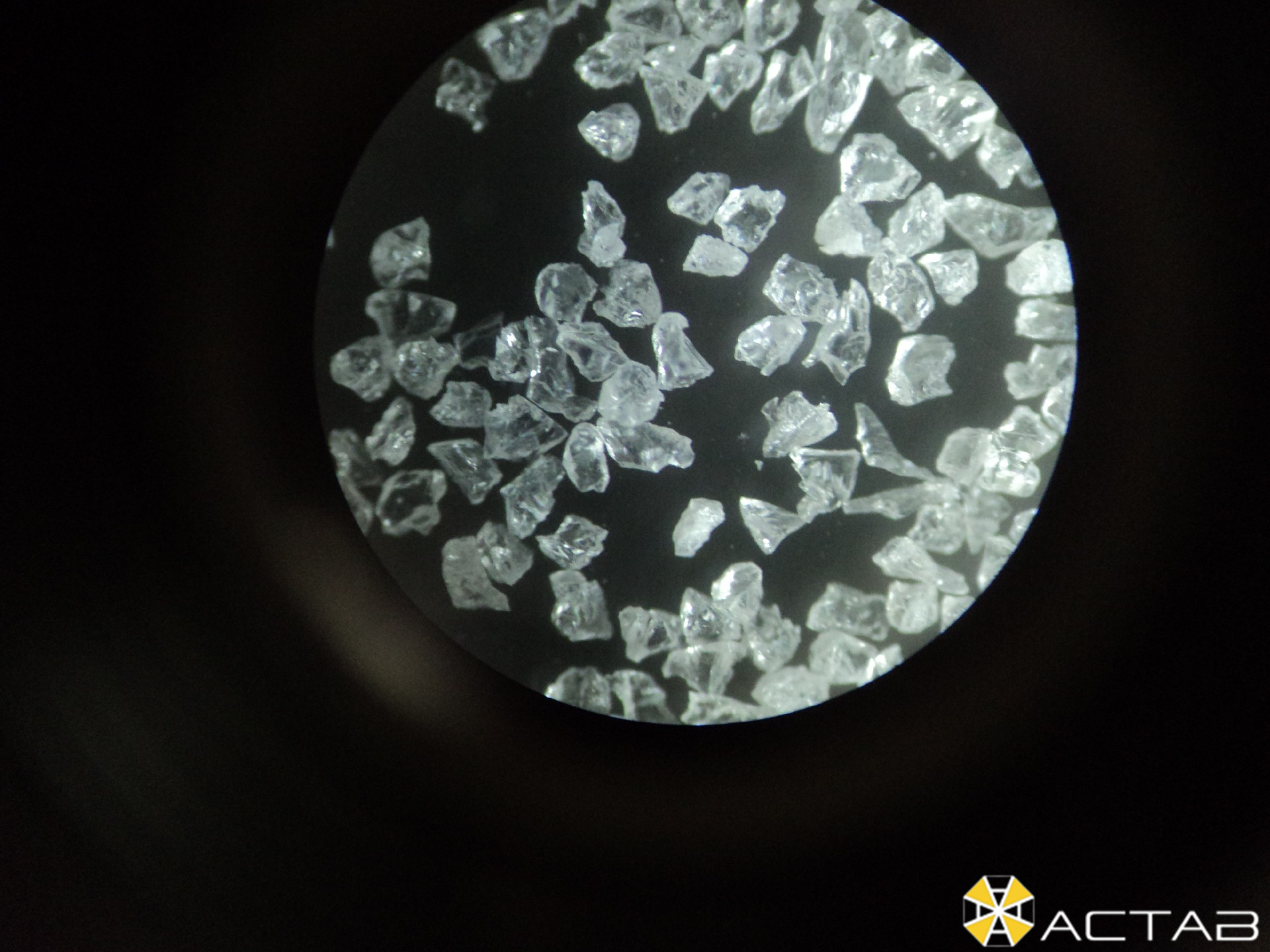White Fused Aluminum Oxide FEPA F Grain – EKV & EKR